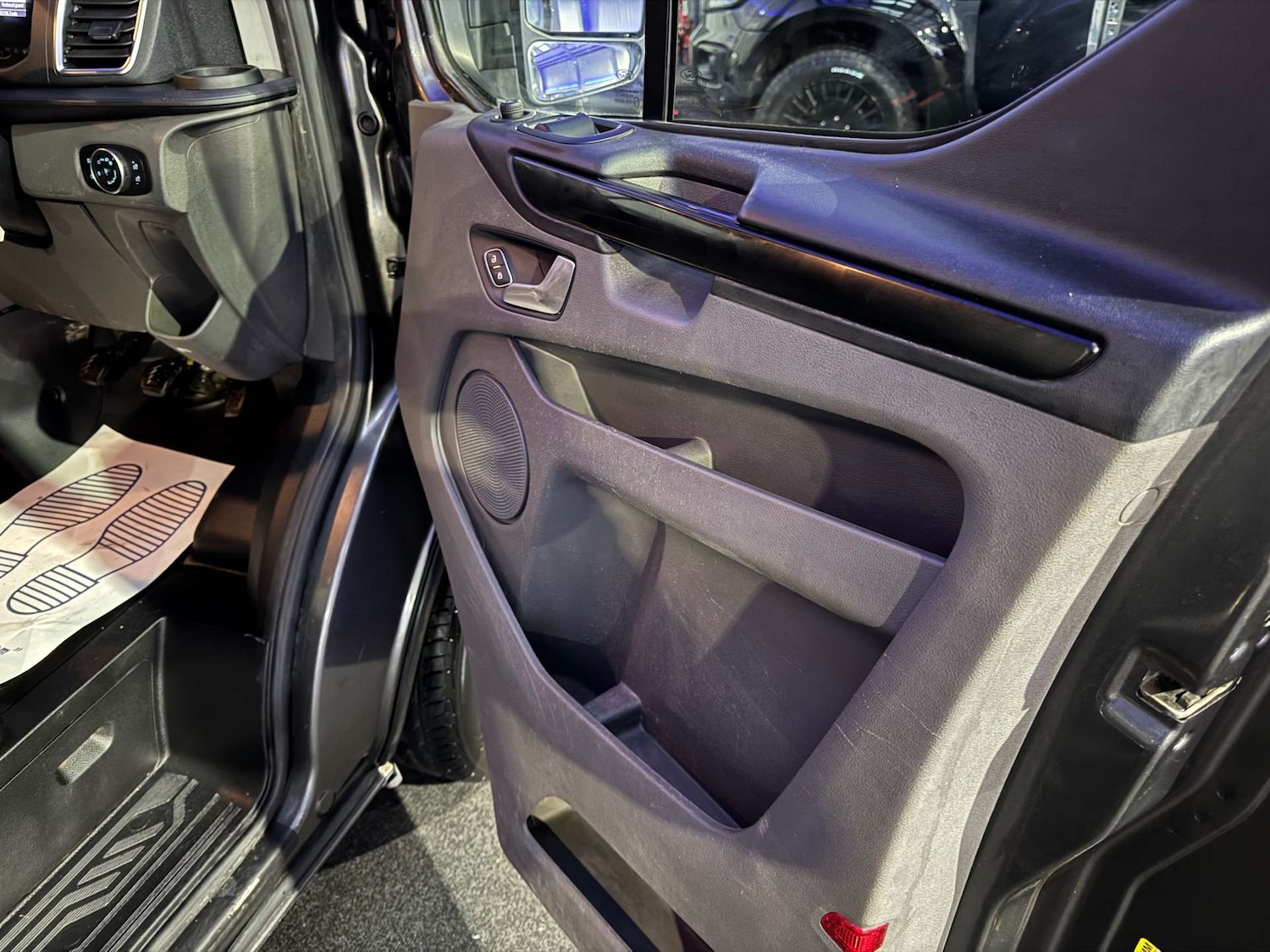 Used Ford Transit Custom 2019 for sale - 77283197: Photo 43