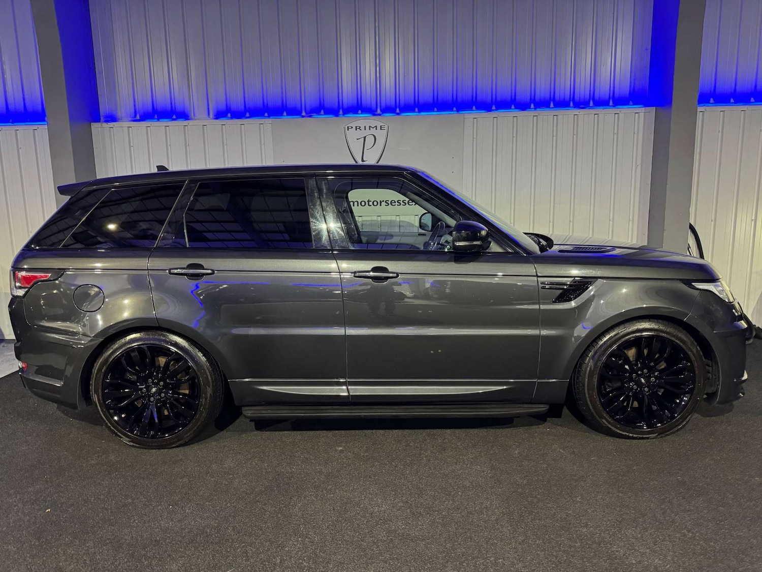 Used Land Rover Range Rover Sport 2015 for sale - 77170327: Photo 24