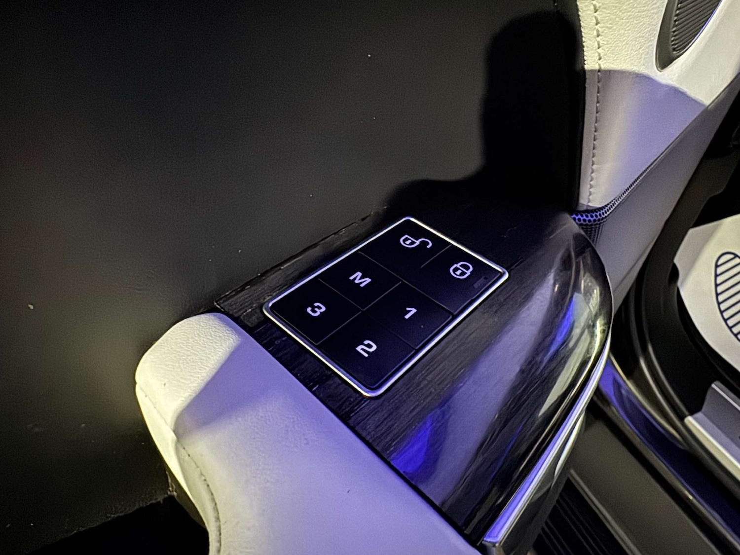 Used Land Rover Range Rover Sport 2015 for sale - 77170327: Photo 36