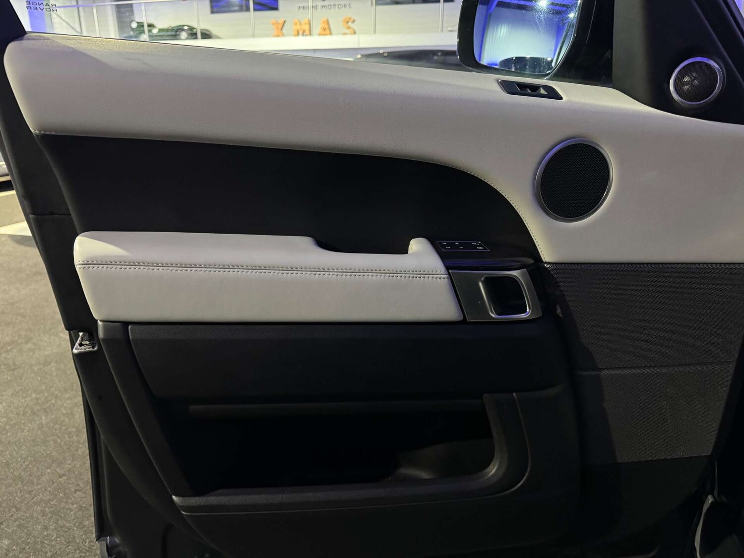 Used Land Rover Range Rover Sport 2015 for sale - 77170327: Photo 37