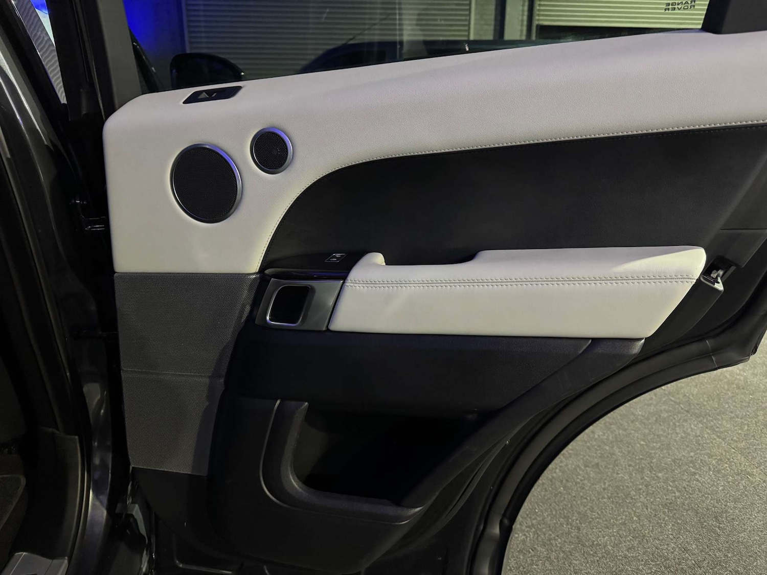 Used Land Rover Range Rover Sport 2015 for sale - 77170327: Photo 49