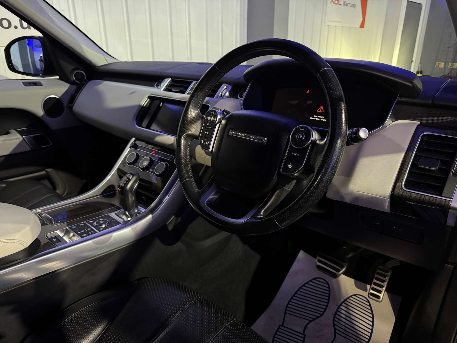 Used Land Rover Range Rover Sport 2015 for sale - 77170327: Photo 52