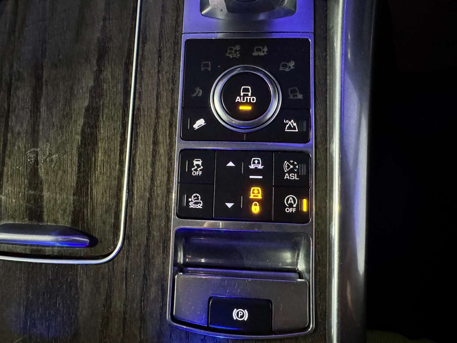 Used Land Rover Range Rover Sport 2015 for sale - 77170327: Photo 72