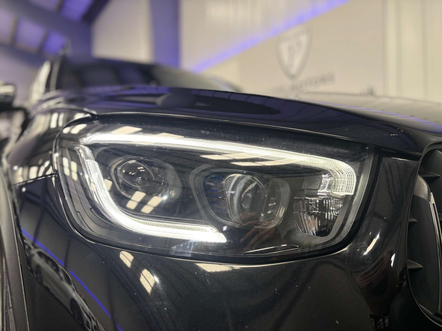 Used Mercedes-Benz GLC 2019 for sale - 76340733: Photo 8