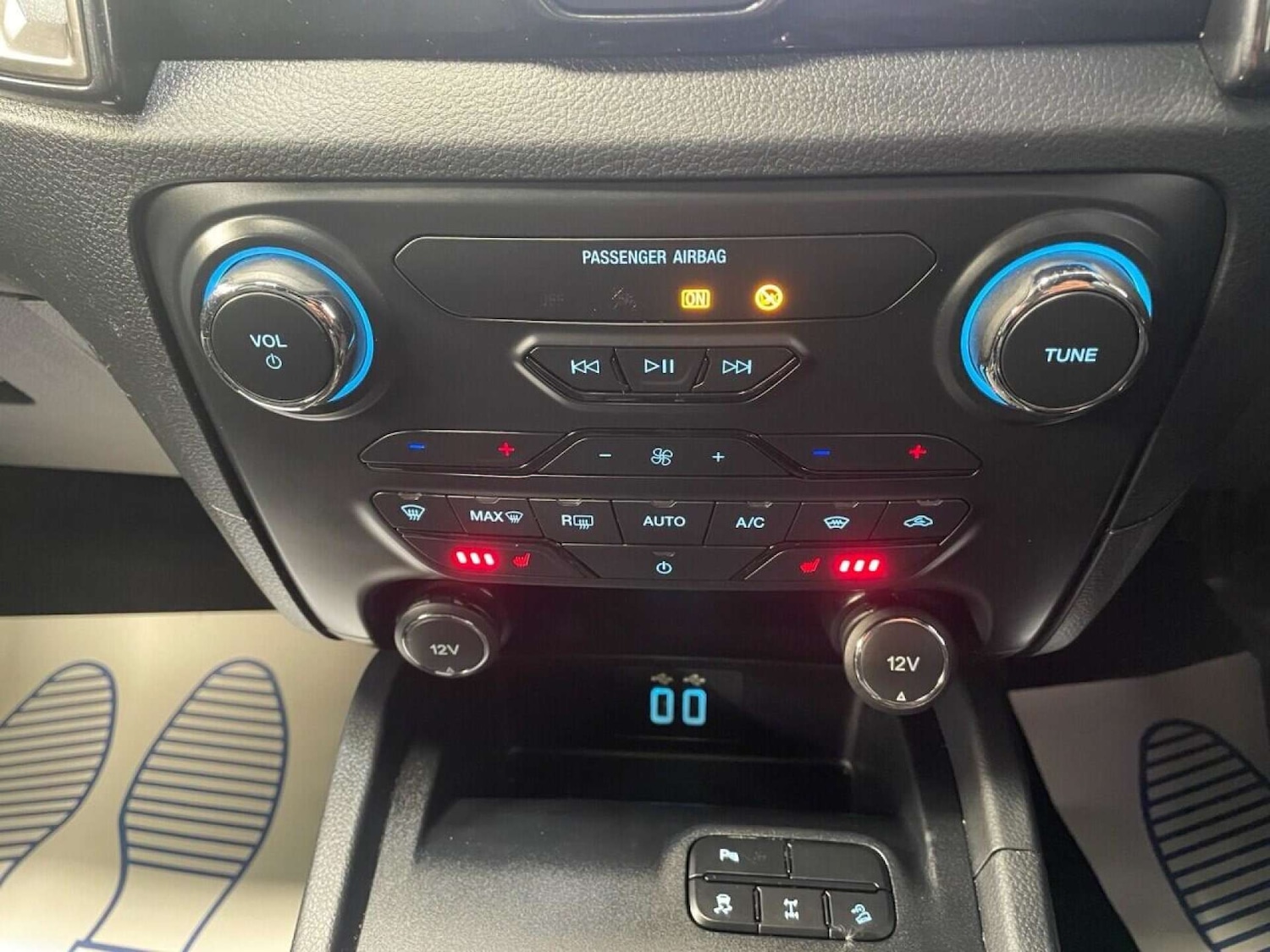 Vehicle 33