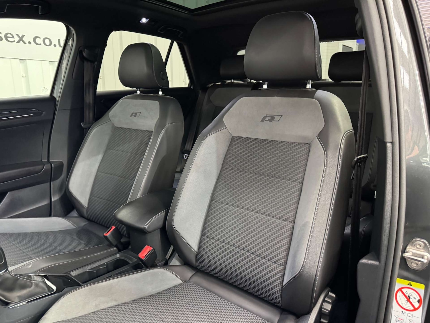 Used Volkswagen T-Roc 2019 for sale - 77778185: Photo 32