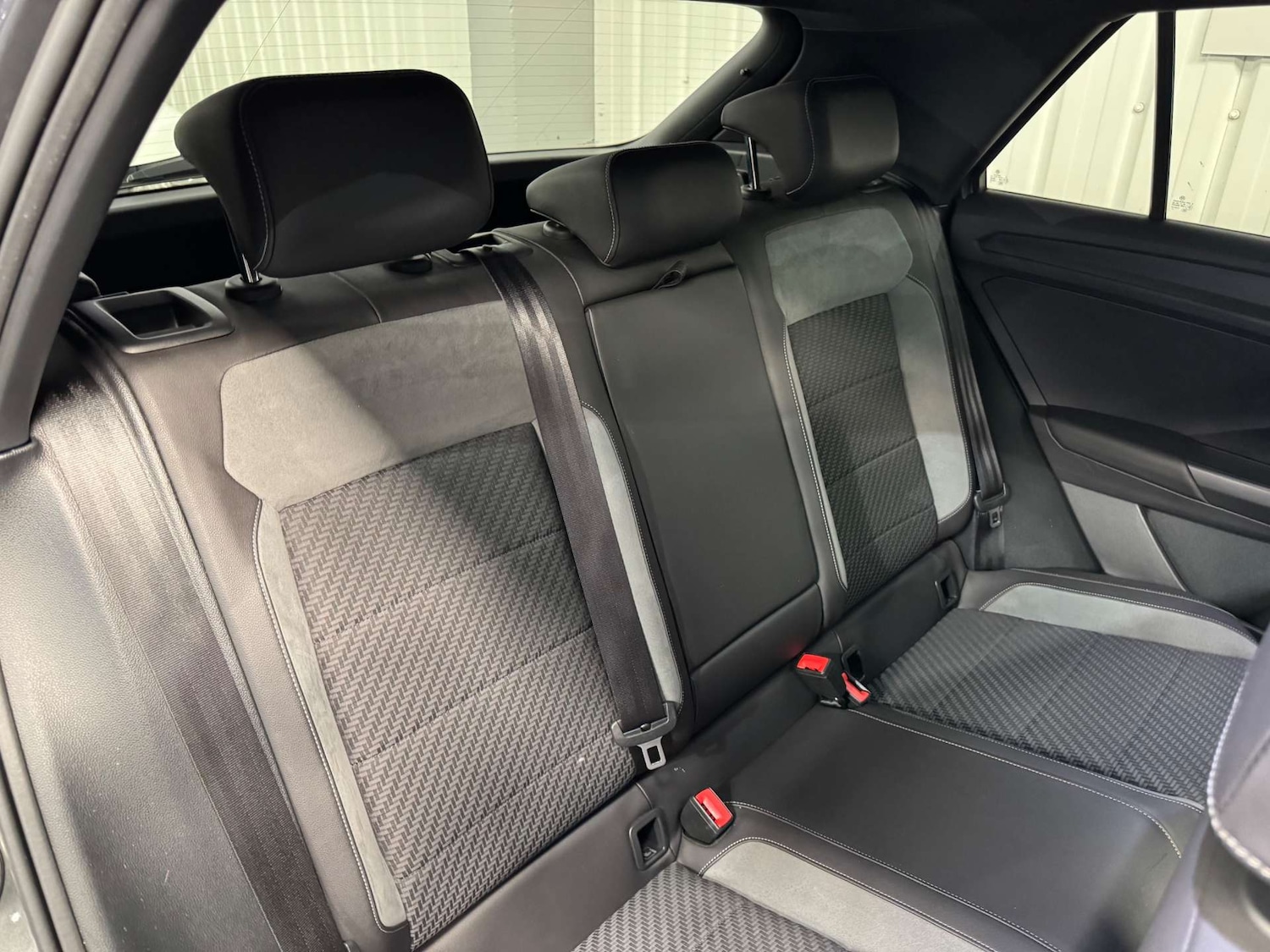 Used Volkswagen T-Roc 2019 for sale - 77778185: Photo 42