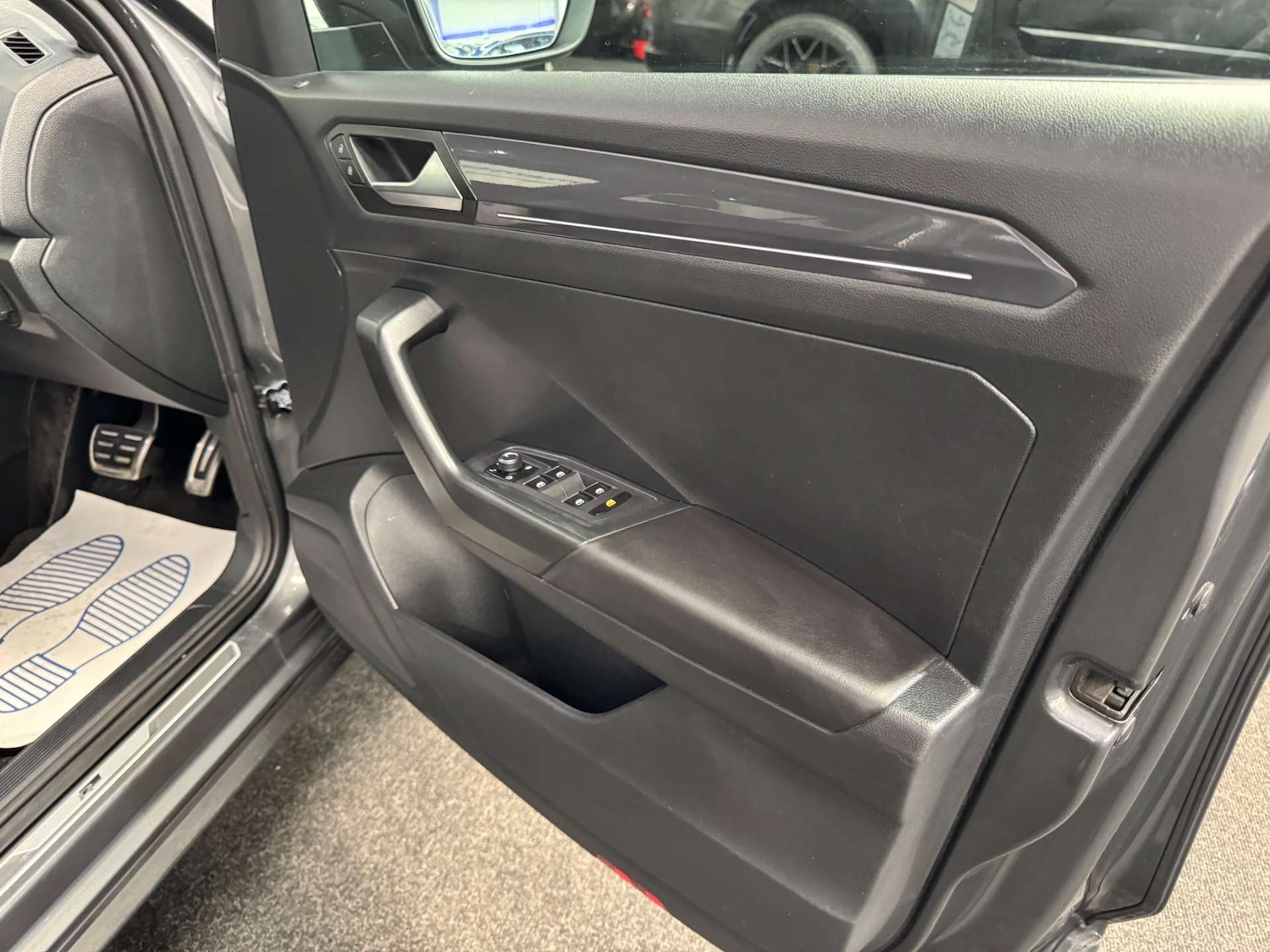 Used Volkswagen T-Roc 2019 for sale - 77778185: Photo 52