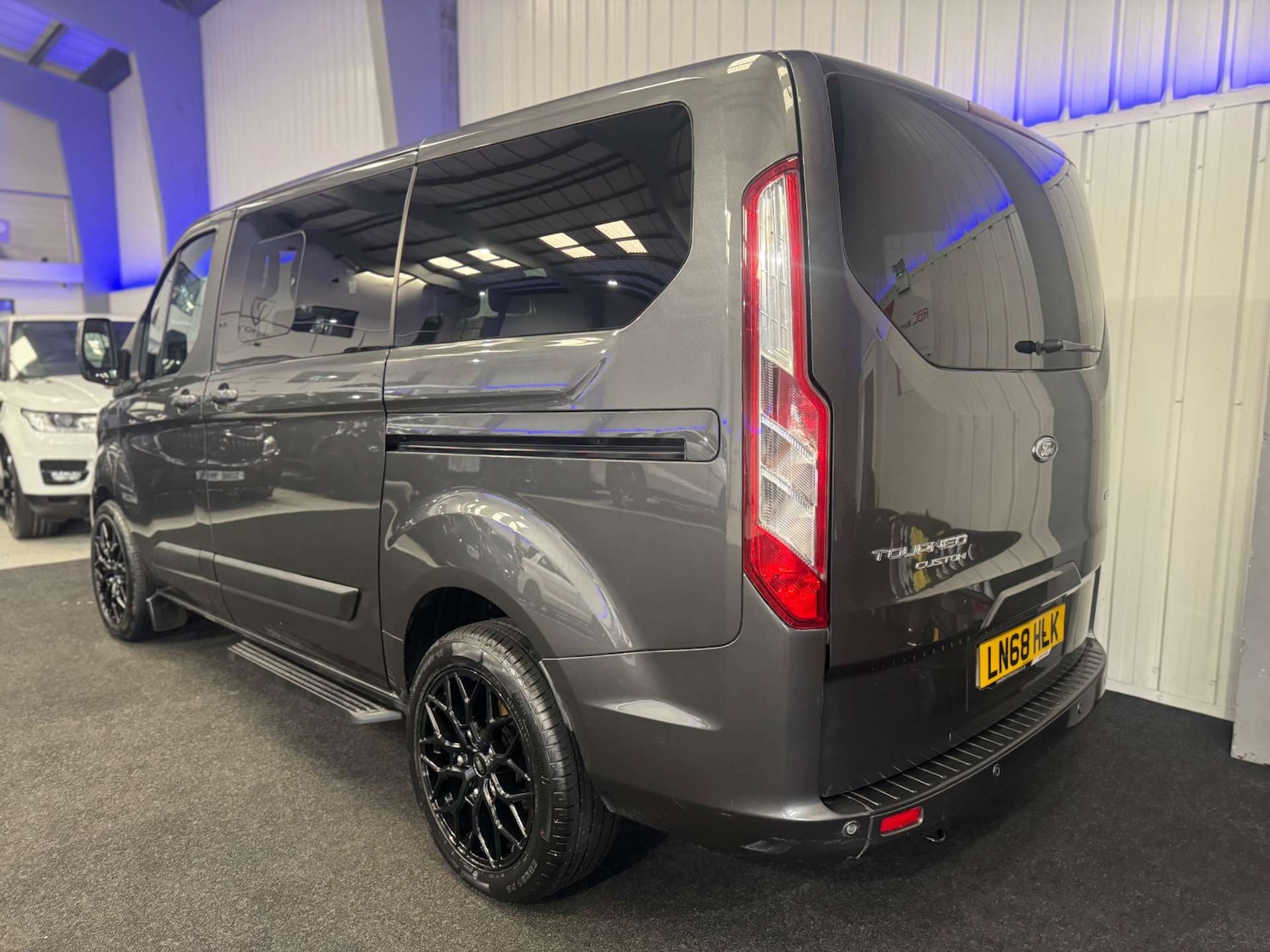 Used Ford Tourneo Custom 2018 for sale - 78083539: Photo 12