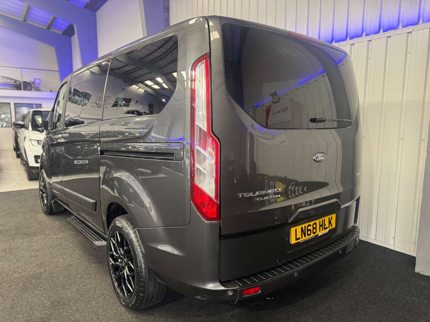 Used Ford Tourneo Custom 2018 for sale - 78083539: Photo 13