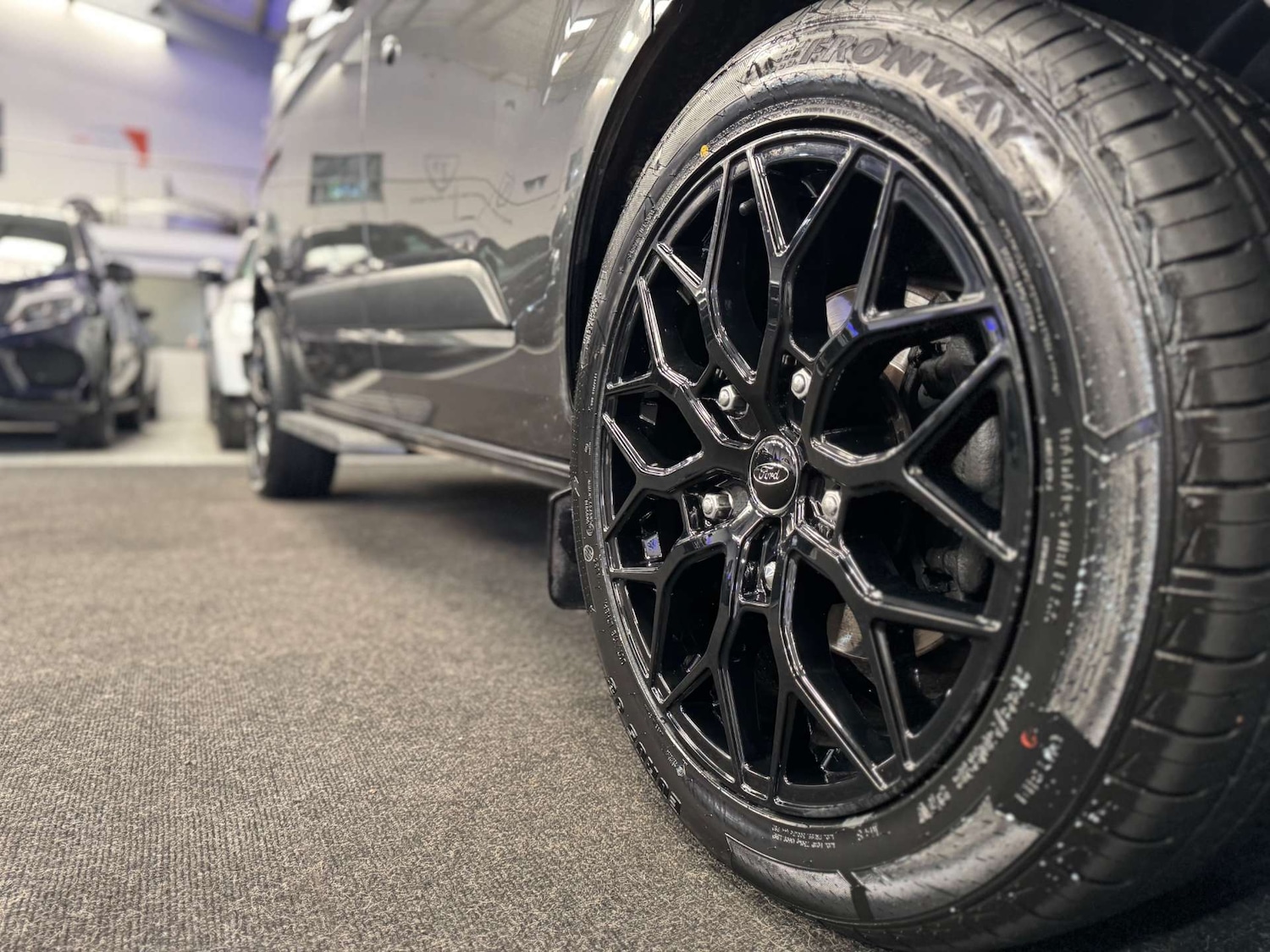 Used Ford Tourneo Custom 2018 for sale - 78083539: Photo 25