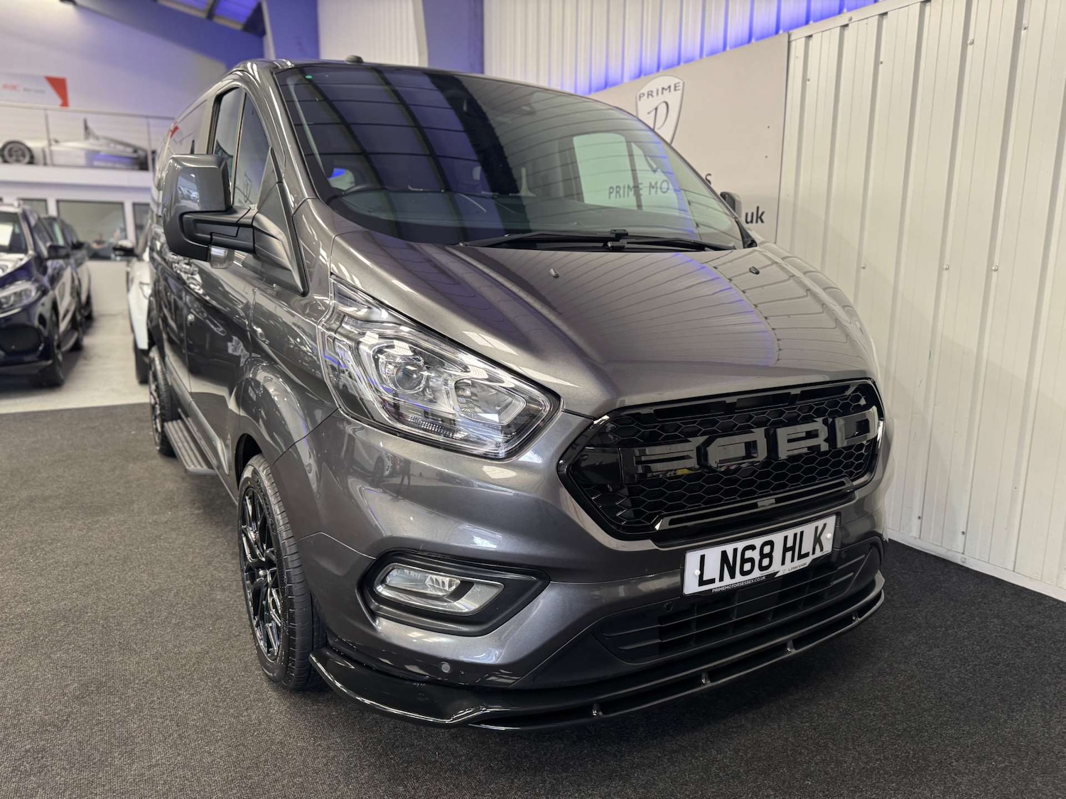 Used Ford Tourneo Custom 2018 for sale - 78083539: Photo 3