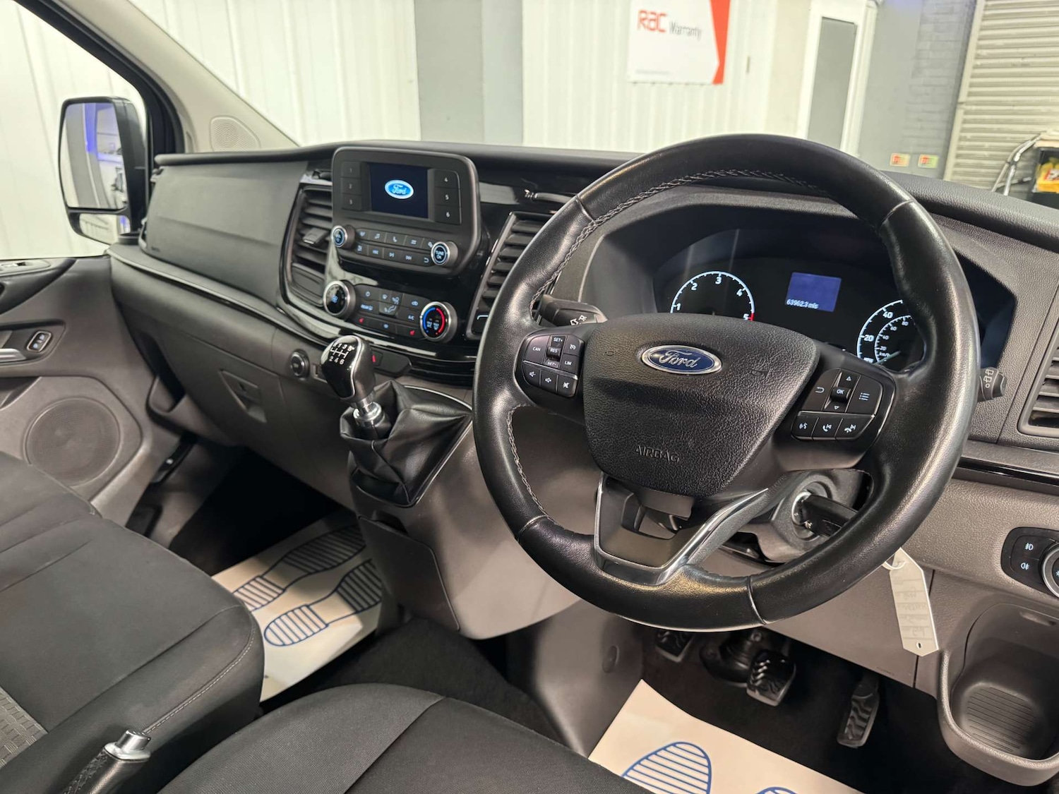 Used Ford Tourneo Custom 2018 for sale - 78083539: Photo 44