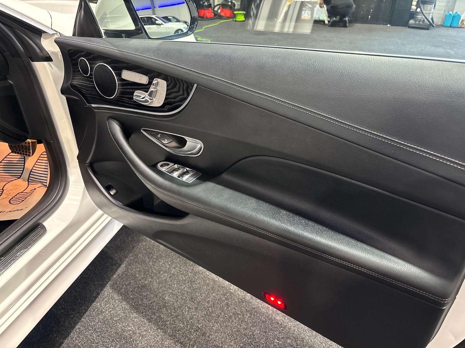 Used Mercedes-Benz E Class 2020 for sale - 76601312: Photo 41