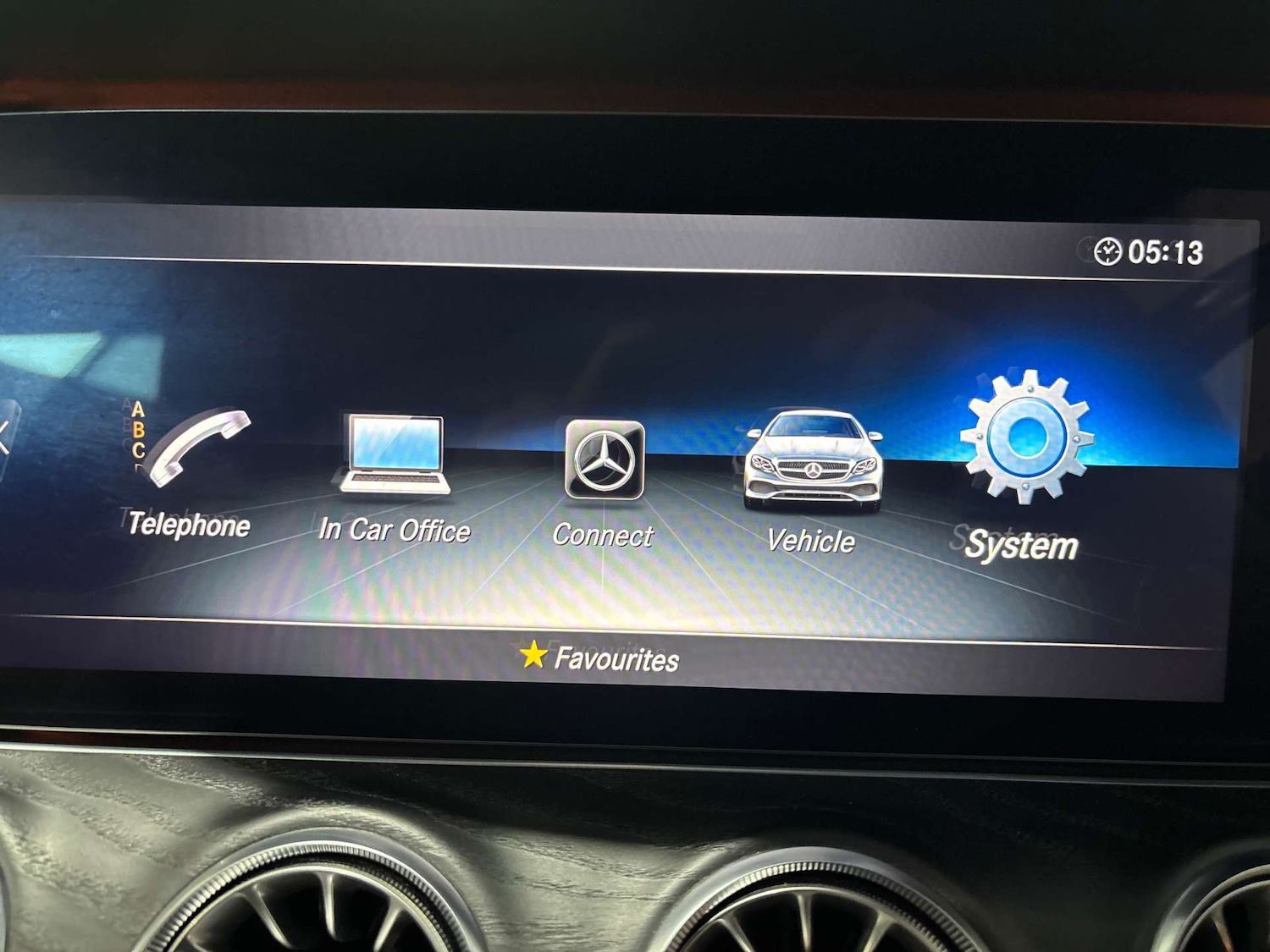 Used Mercedes-Benz E Class 2020 for sale - 76601312: Photo 43