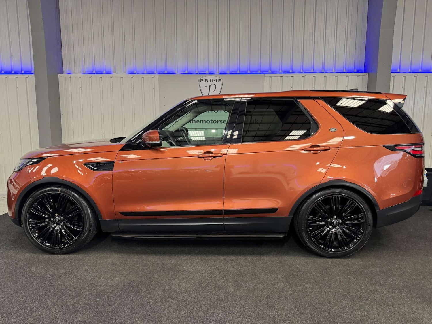 Used Land Rover Discovery 2019 for sale - 77833254: Photo 11