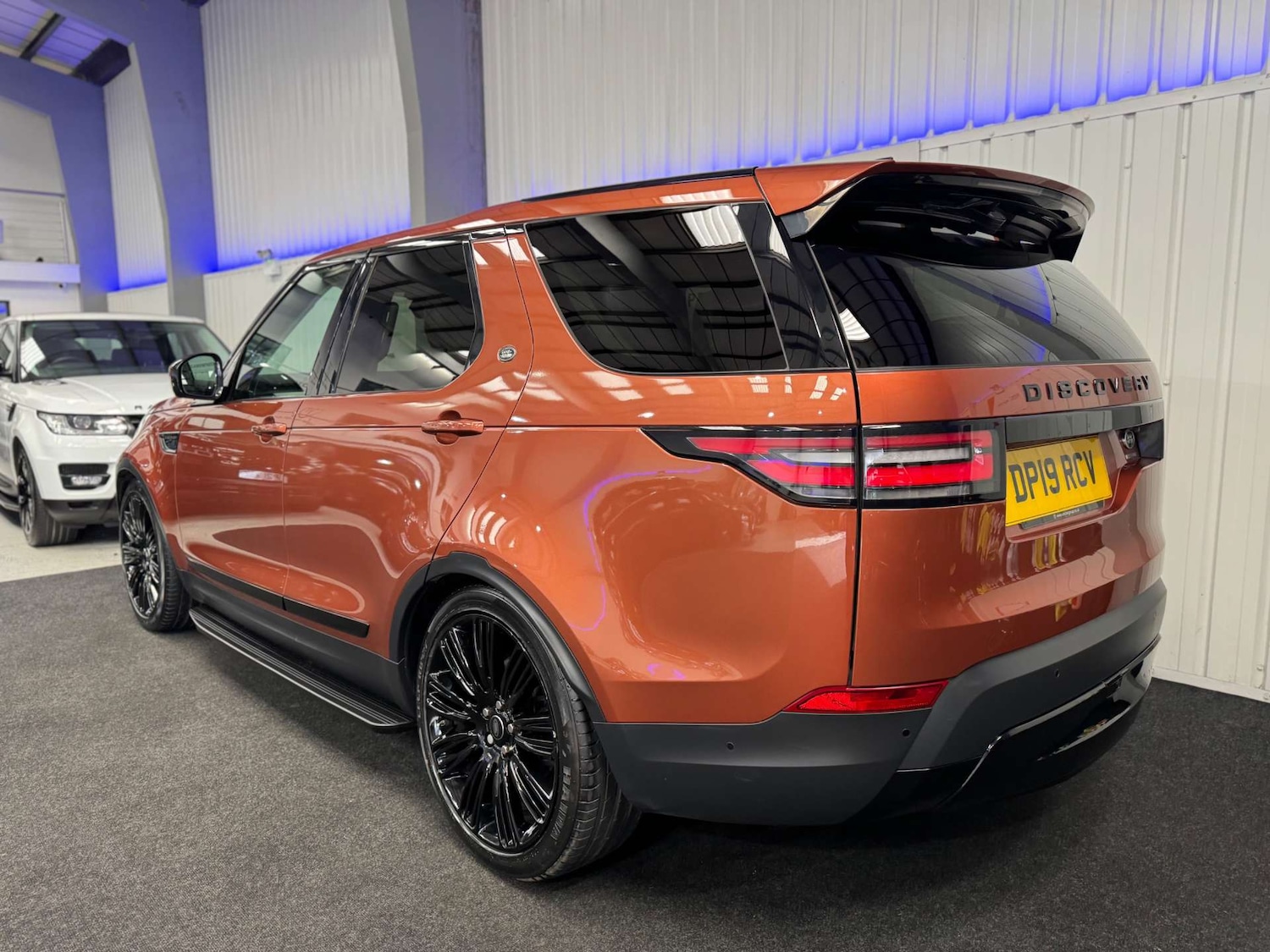 Used Land Rover Discovery 2019 for sale - 77833254: Photo 12