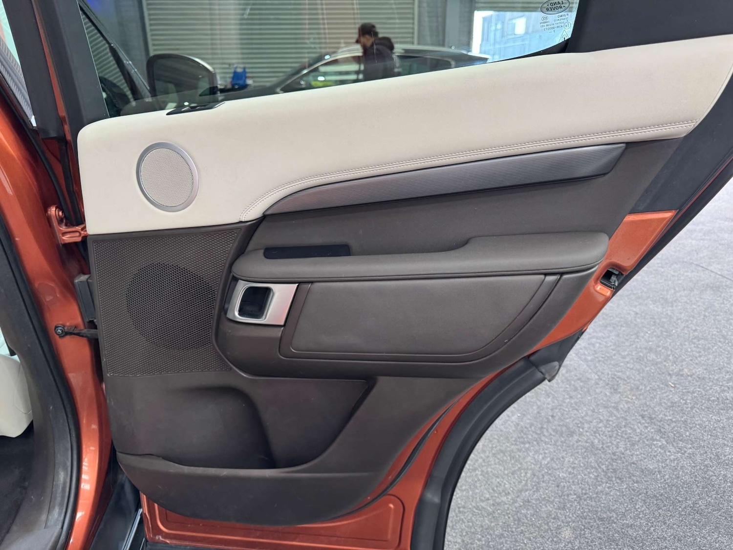 Used Land Rover Discovery 2019 for sale - 77833254: Photo 52