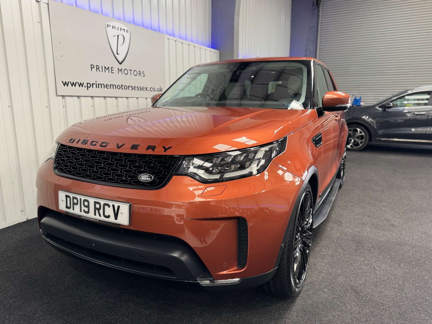 Used Land Rover Discovery 2019 for sale - 77833254: Photo 9