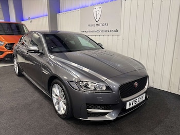 Used Jaguar XF 2016 for sale - 75959350: Photo