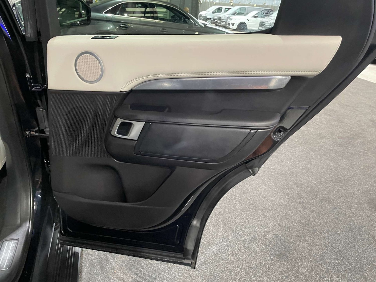 Vehicle 28