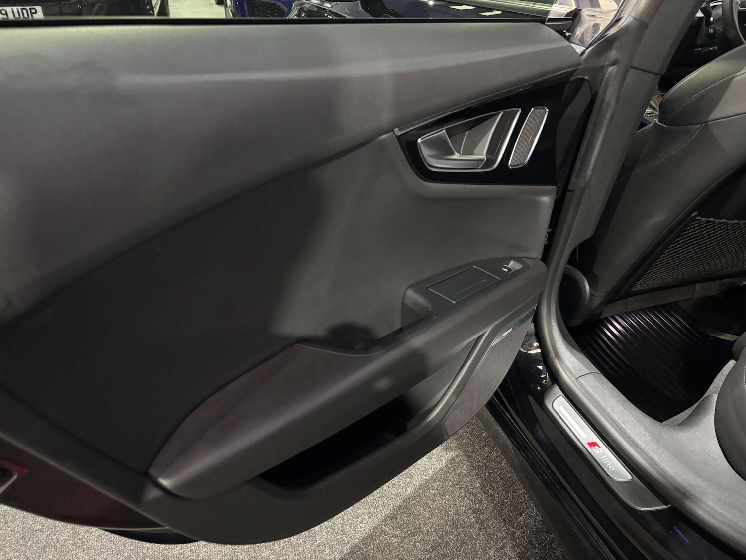 Used Audi A7 2013 for sale - 76601352: Photo 35