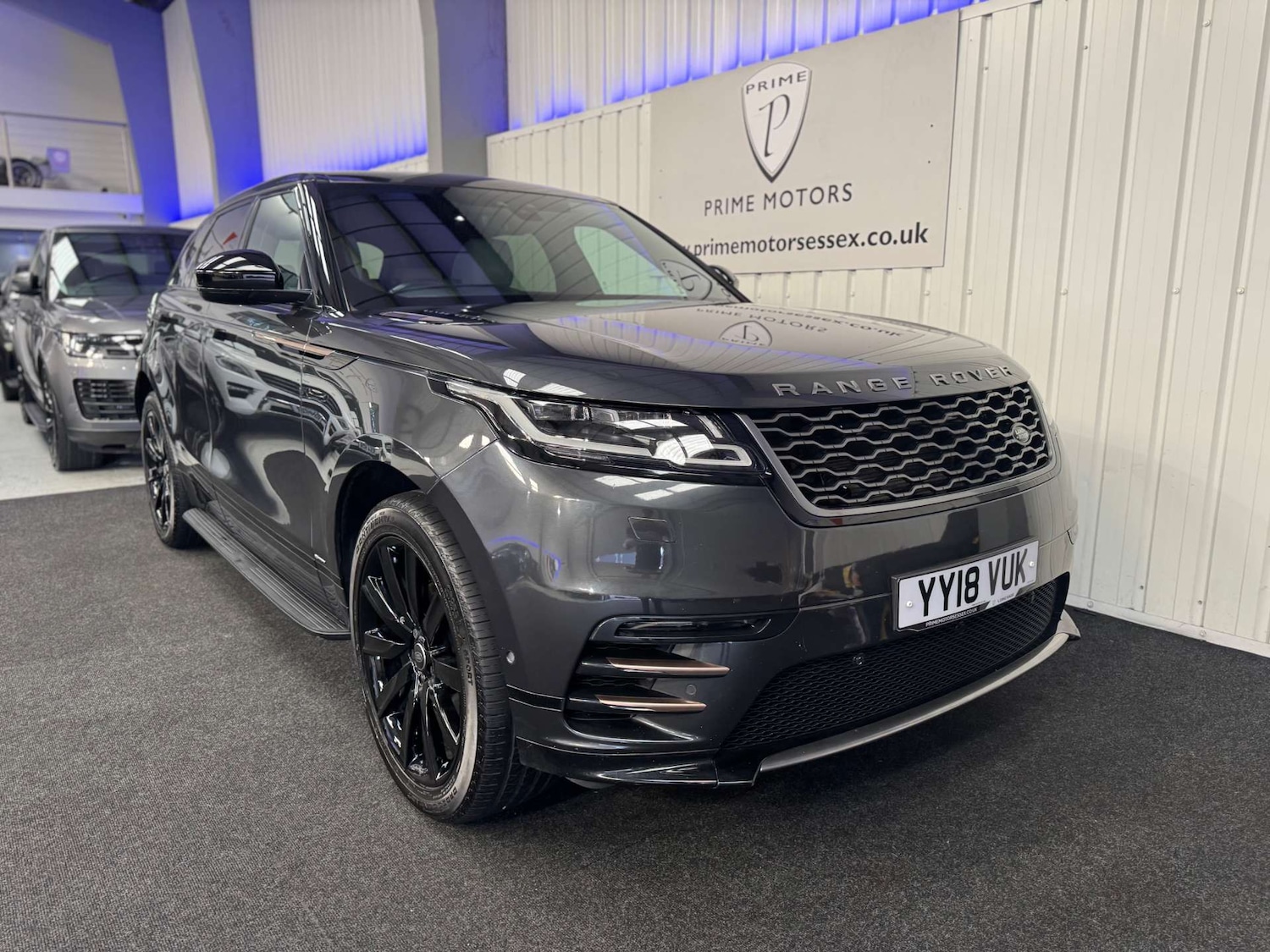 Used Land Rover Range Rover Velar 2018 for sale - 77675389: Photo 2