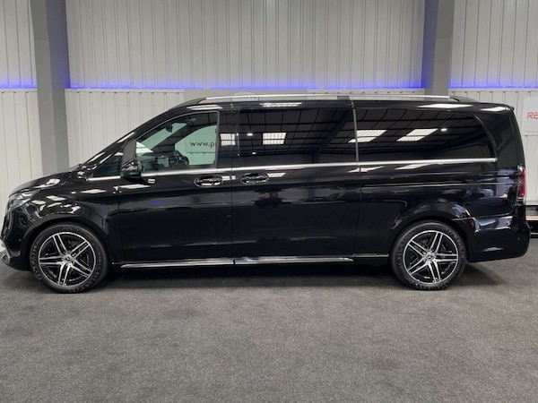Used Mercedes-Benz V-Class 2024 for sale - 76313294: Photo 10