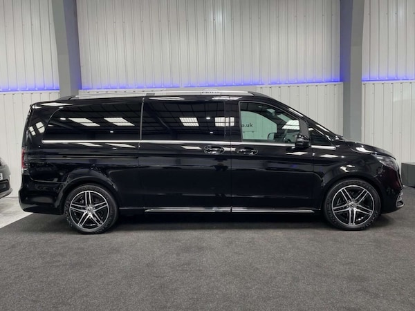 Used Mercedes-Benz V-Class 2024 for sale - 76313294: Photo 16