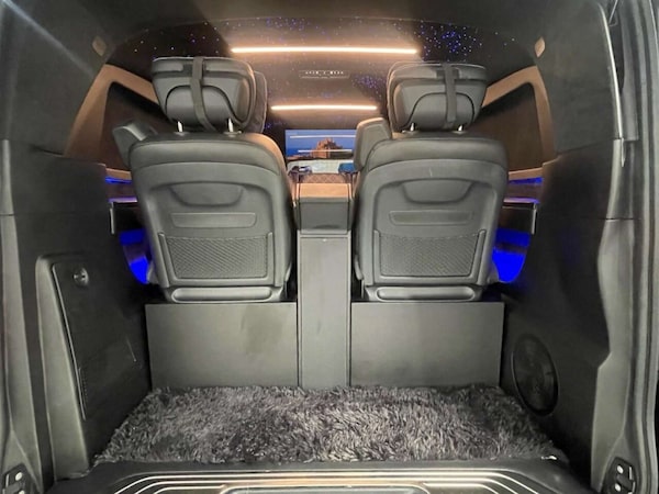 Used Mercedes-Benz V-Class 2024 for sale - 76313294: Photo 42