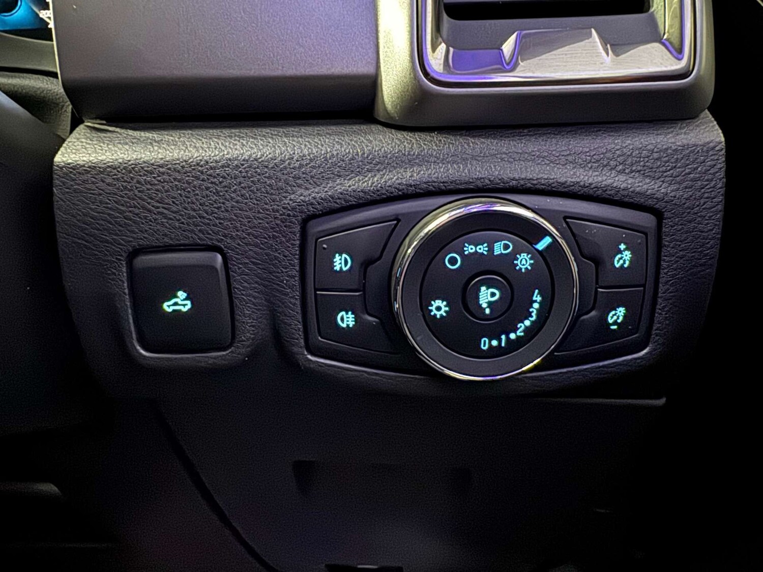 Used Ford Ranger 2020 for sale - 76735806: Photo 75