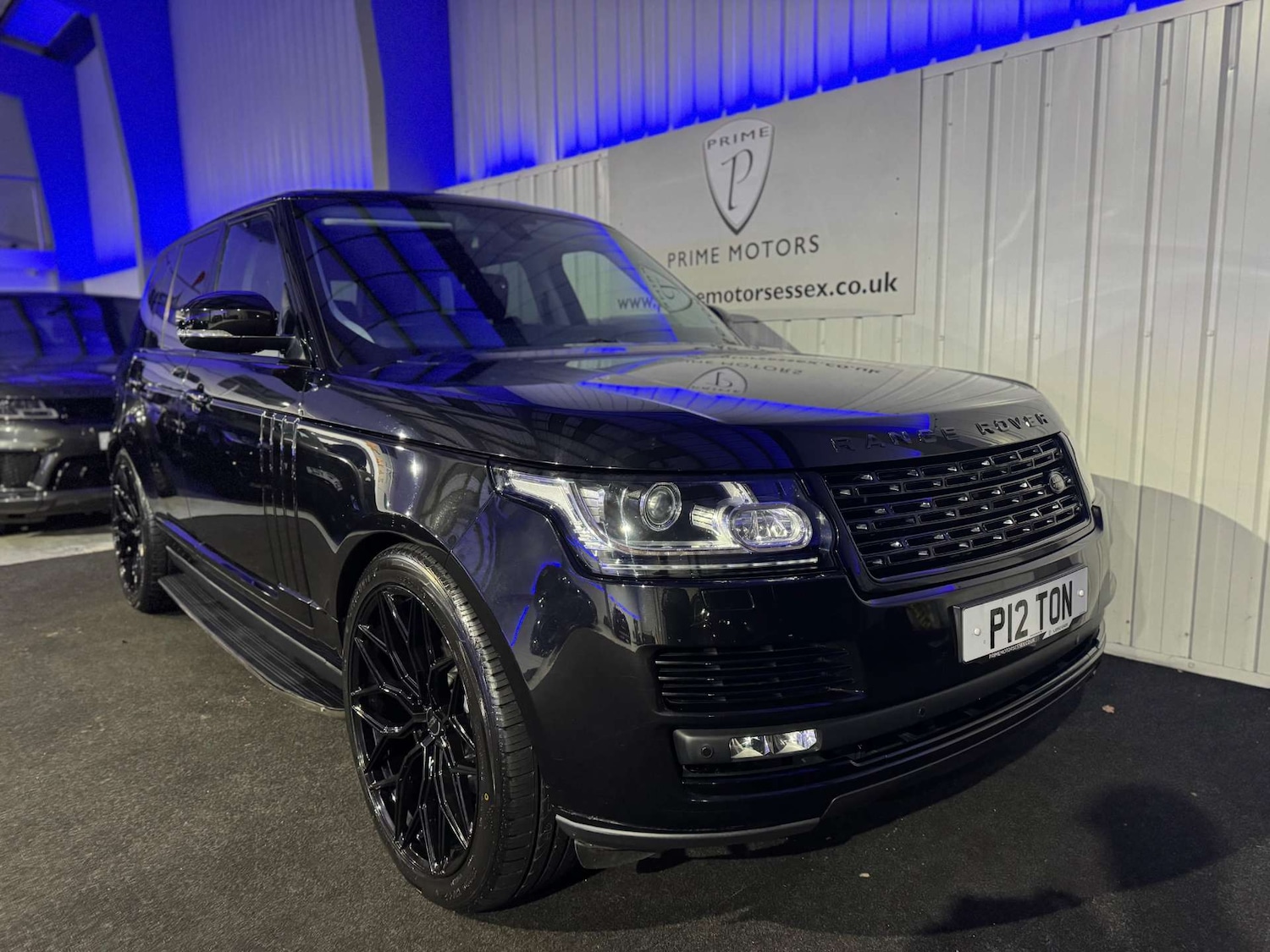 Used Land Rover Range Rover 2014 for sale - 77129800: Photo 2