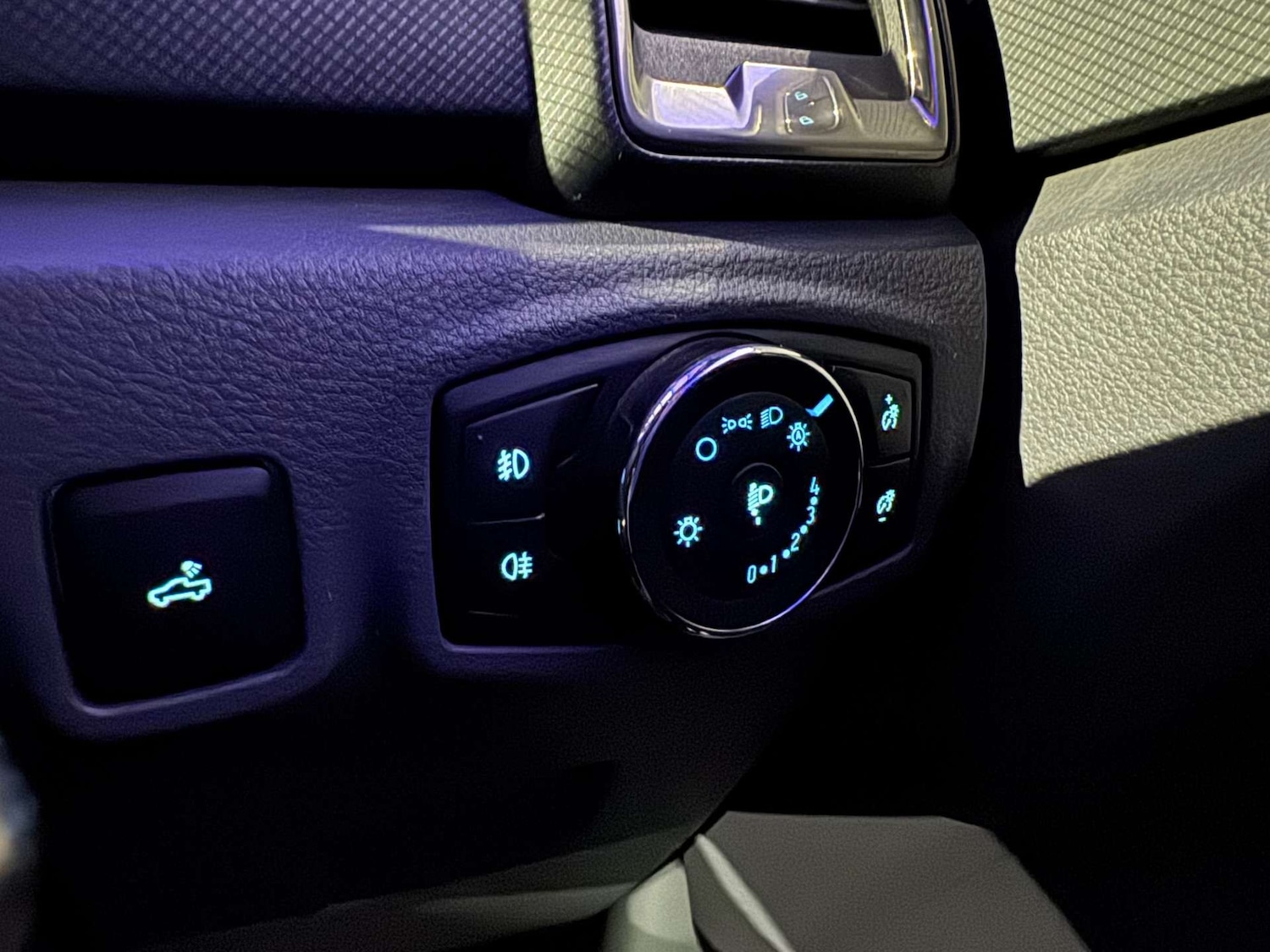 Used Ford Ranger 2018 for sale - 77299368: Photo 76