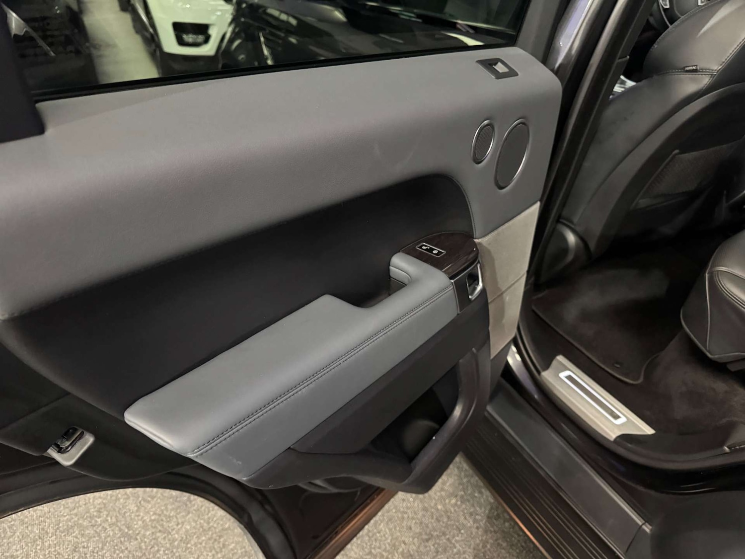 Used Land Rover Range Rover Sport 2013 for sale - 78026445: Photo 44