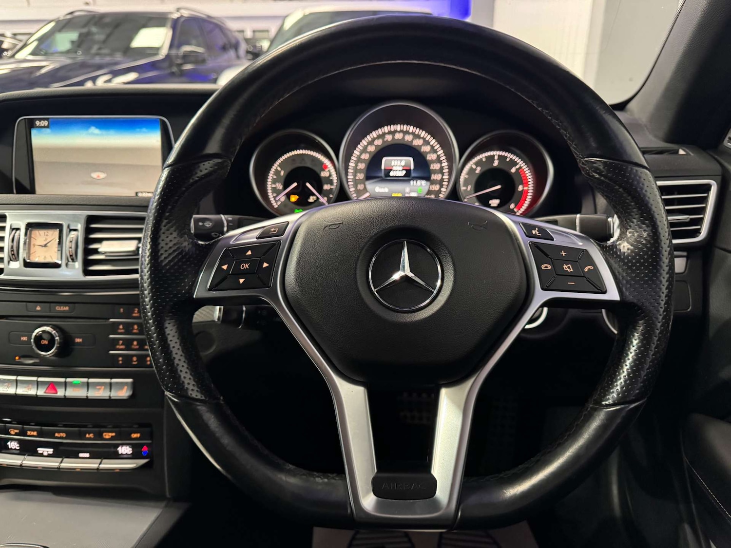 Used Mercedes-Benz E Class 2016 for sale - 78083514: Photo 63