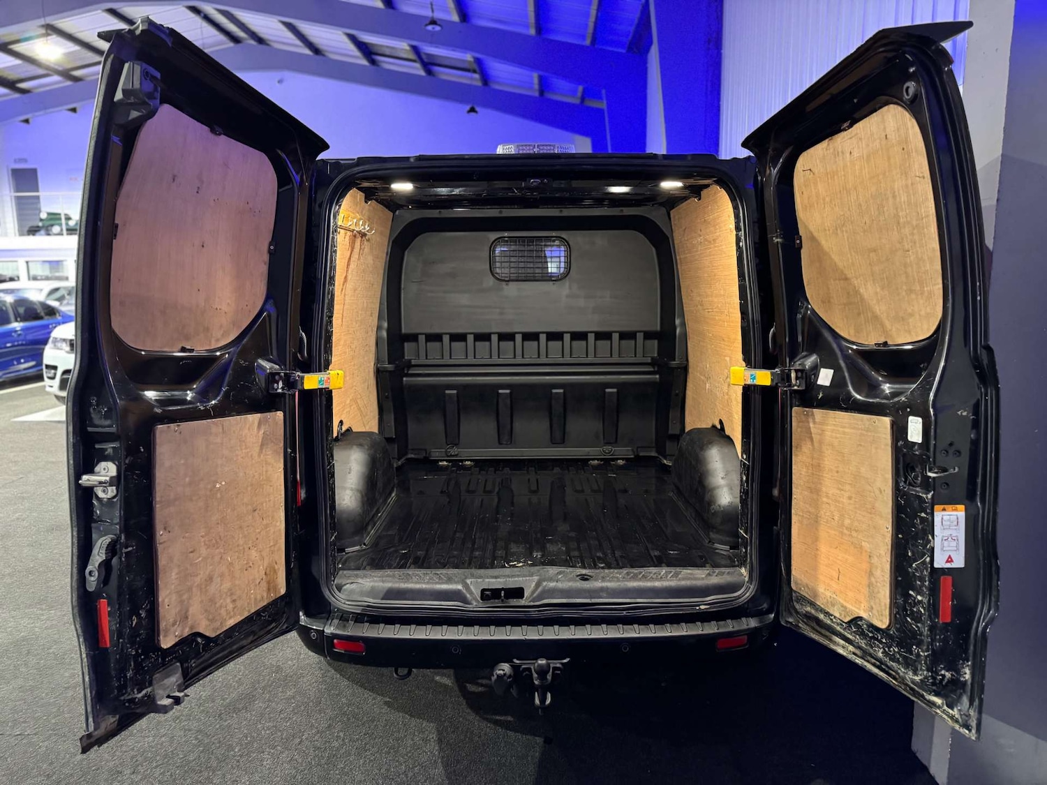 Used Ford Transit Custom 2020 for sale - 77342897: Photo 18