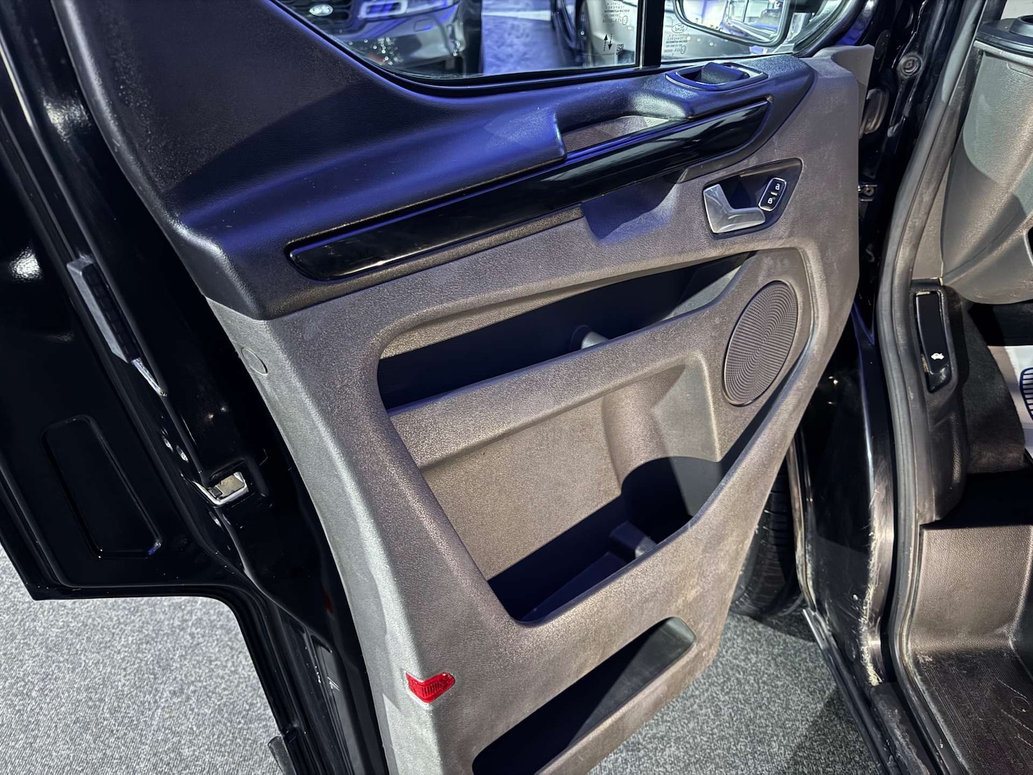 Used Ford Transit Custom 2020 for sale - 77342897: Photo 35