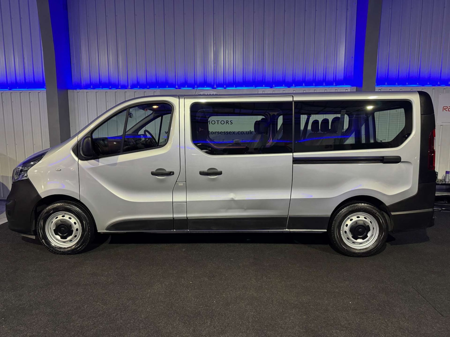 Used Vauxhall Vivaro 2017 for sale - 76686724: Photo 10