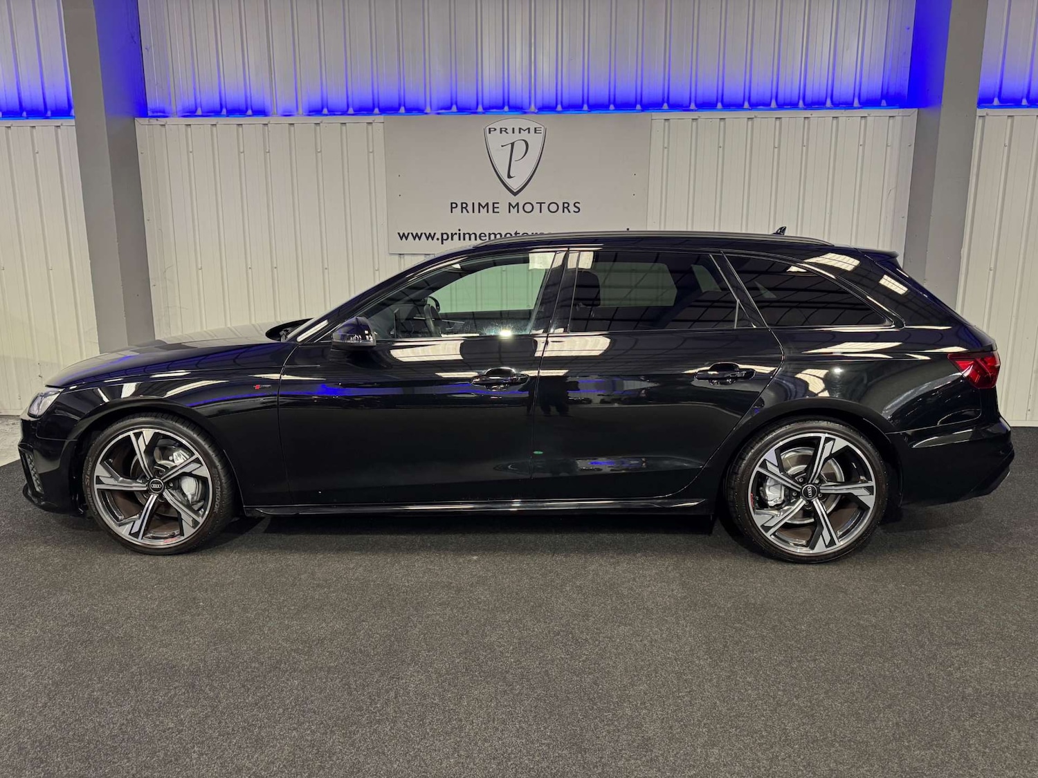 Used Audi A4 2022 for sale - 76863432: Photo 10