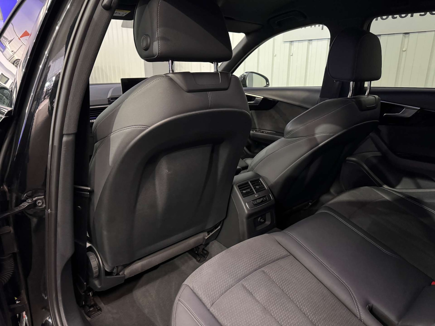 Used Audi A4 2022 for sale - 76863432: Photo 38