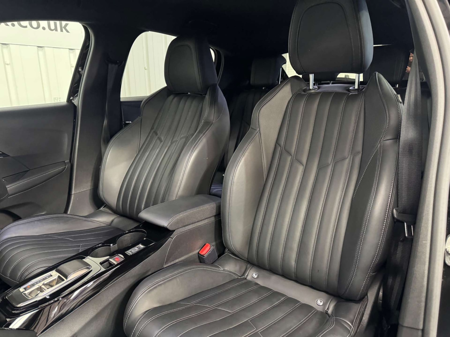 Used Peugeot 208 2022 for sale - 78064631: Photo 31