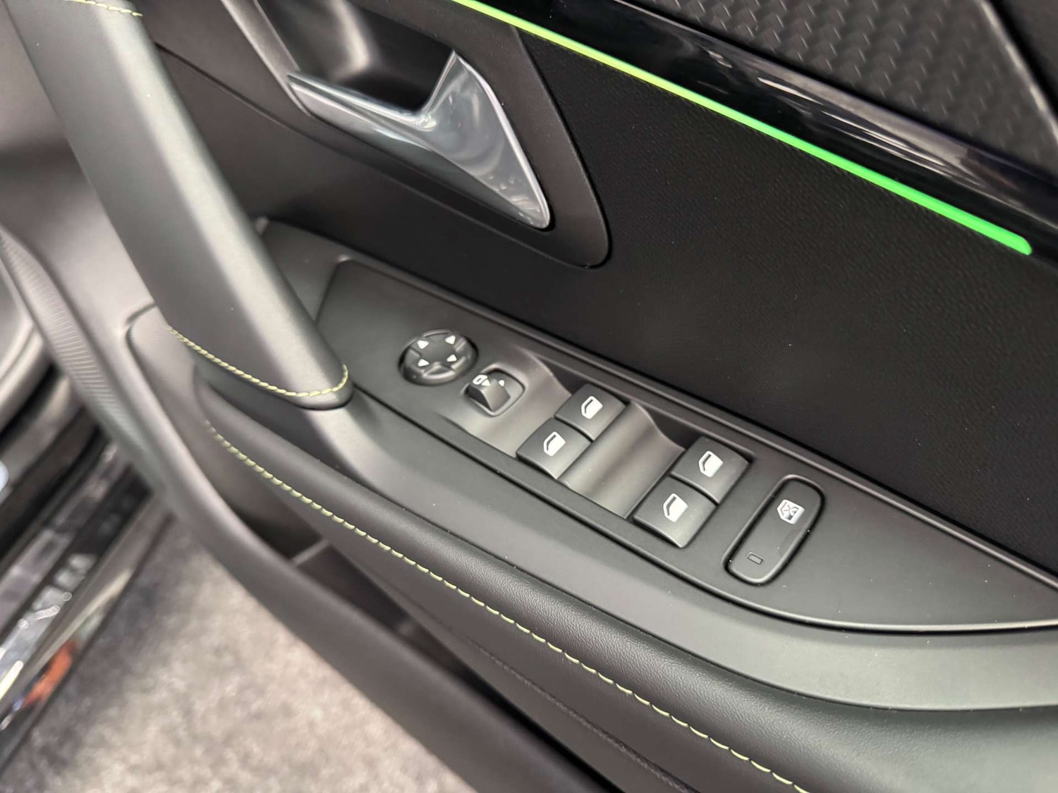 Used Peugeot 208 2022 for sale - 78064631: Photo 49