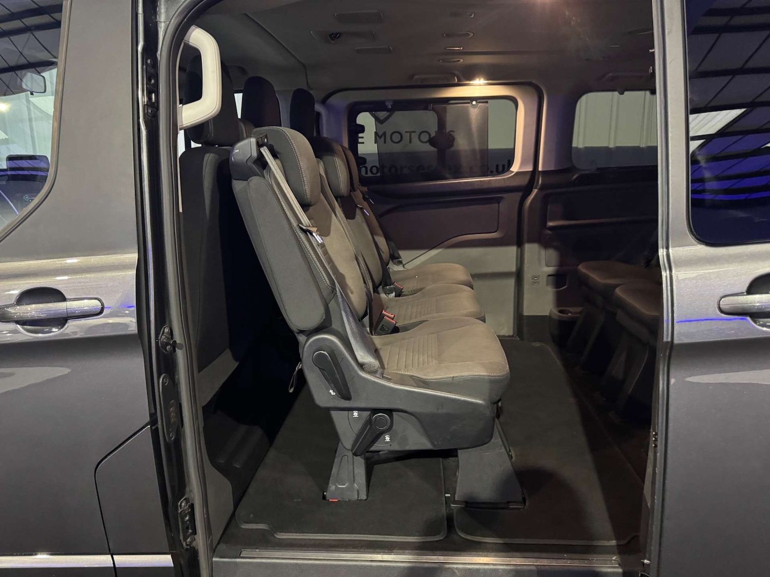 Used Ford Tourneo Custom 2018 for sale - 76505125: Photo 41