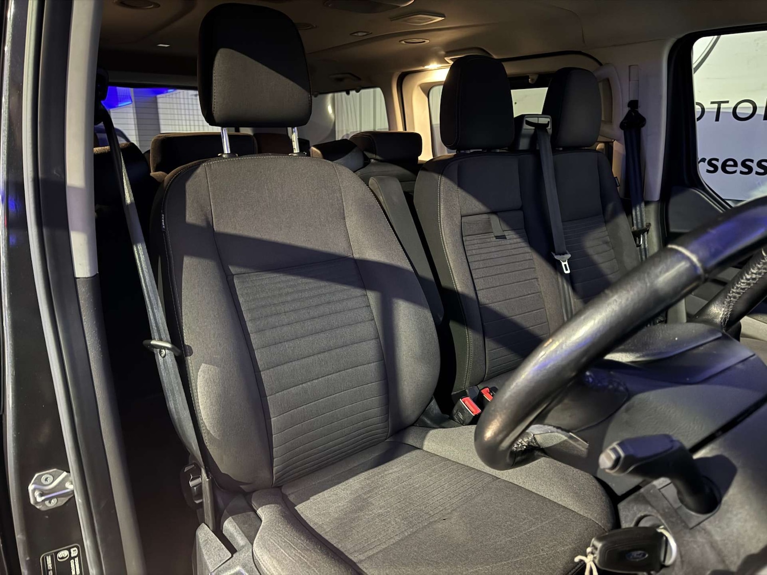 Used Ford Tourneo Custom 2018 for sale - 76505125: Photo 46