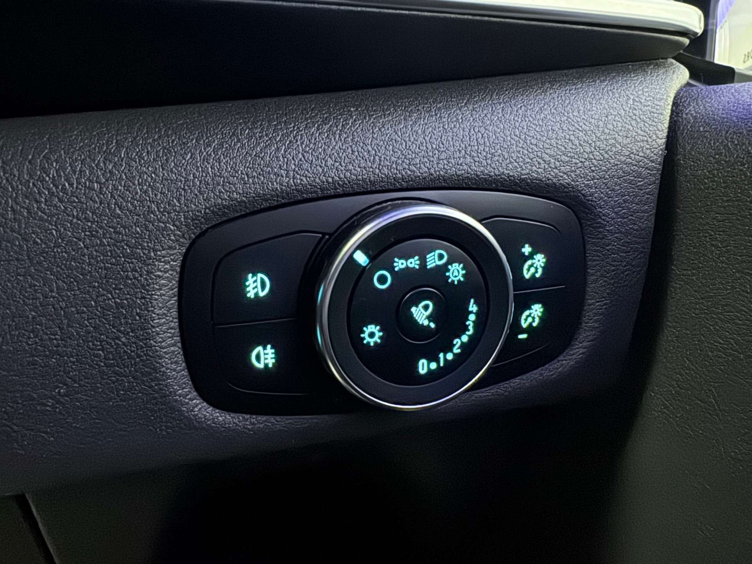 Used Ford Tourneo Custom 2018 for sale - 76505125: Photo 67