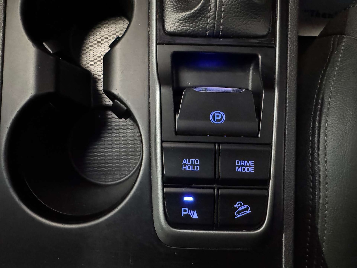 Used Hyundai TUCSON 2018 for sale - 77632186: Photo 64