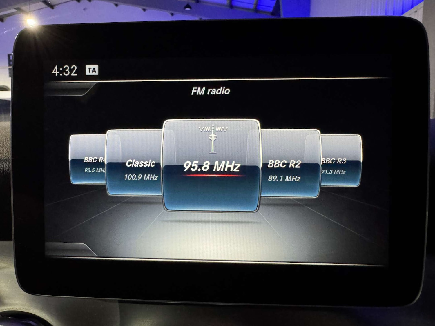 Used Mercedes-Benz GLA 2017 for sale - 77205141: Photo 57