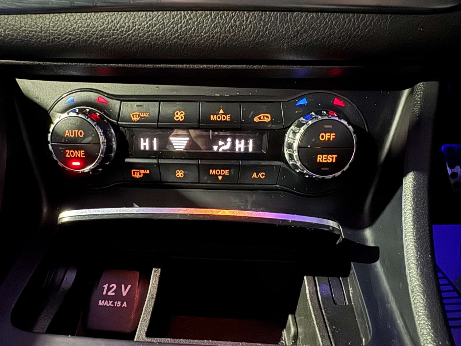 Used Mercedes-Benz GLA 2017 for sale - 77205141: Photo 65