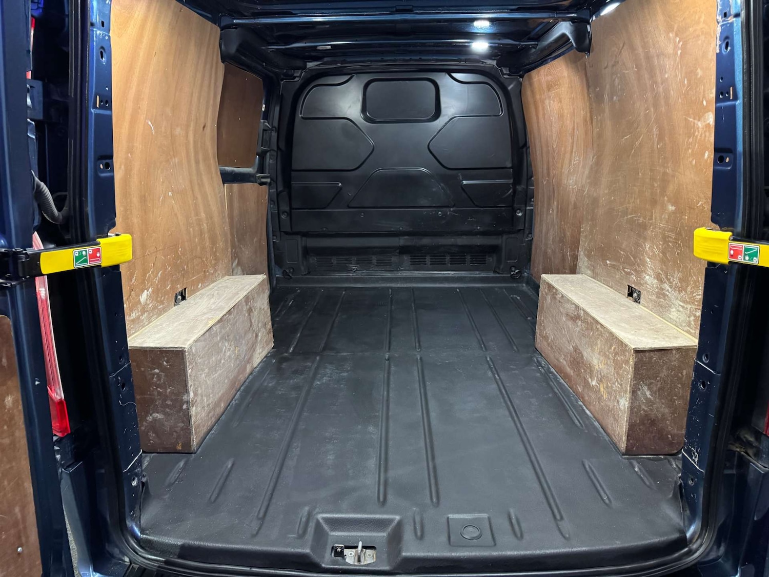 Used Ford Transit Custom 2020 for sale - 76469510: Photo 19