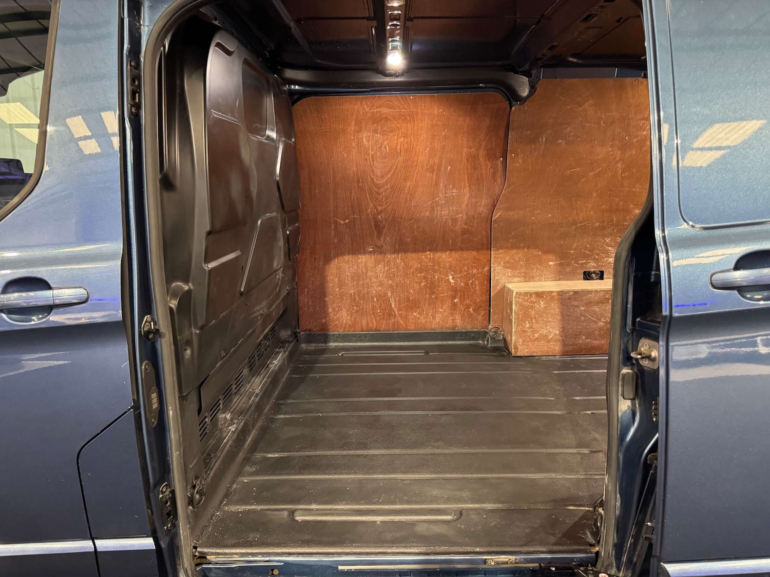 Used Ford Transit Custom 2020 for sale - 76469510: Photo 32